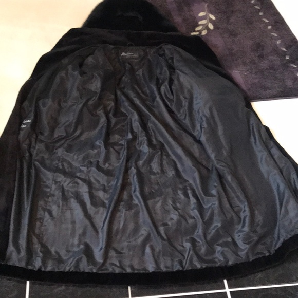 Genuine Sheared  Mink Coat - Picture 6 of 8